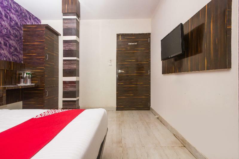 מומביי Oyo 8193 Hotel Pearl View מראה חיצוני תמונה